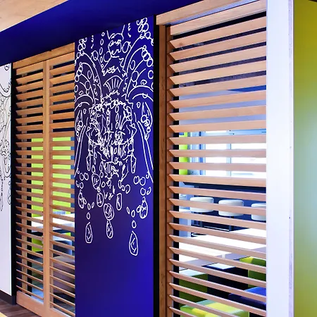 Ibis Budget Hotel 2*