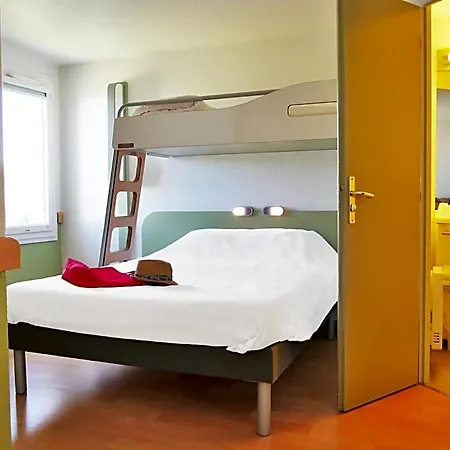 Ibis Budget Hotel 2*
