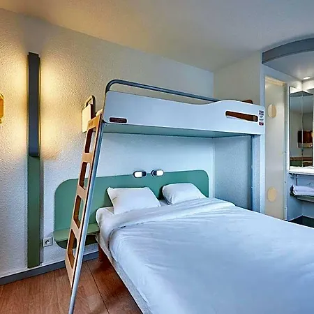 Ibis Budget Hotel 2*