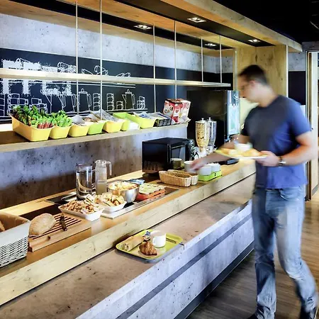 宜必思快捷酒店 2* 利雪