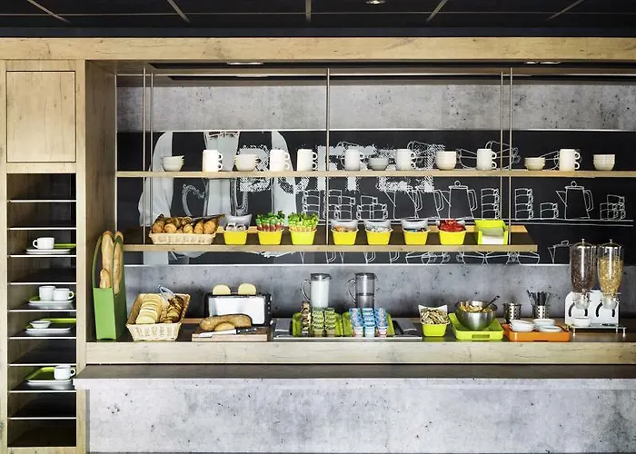 Ibis Budget Hotel 2*